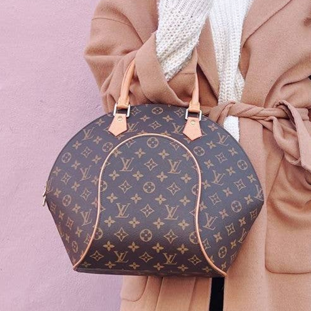 💎✨Authentic✨💎 LOUIS VUITTON Monogram Ellipse MM Hand Bag
